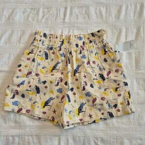 Free Assembly girls size Medium 7/8 mermaid & shell design pull on shorts NWT